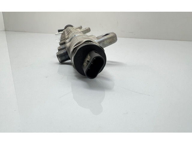 Подушка безопасности в сиденье 8599216   BMW 5 G30 G31