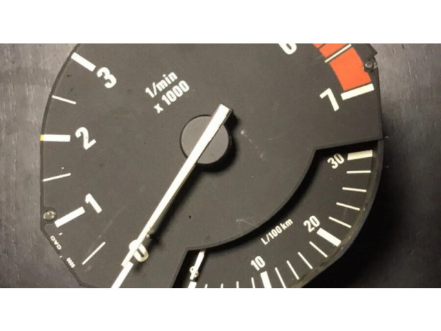 Přístrojová deska  BMW 5 E34 1992 1388781  