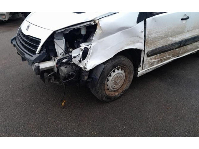 Вентилятор печки       Peugeot Expert