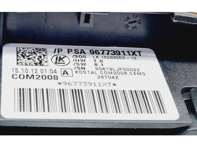 Volant Peugeot 5008 2009 96773911XT  