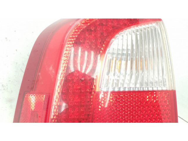 Задний фонарь левый 30698983    Volvo XC70   2008-2013 года