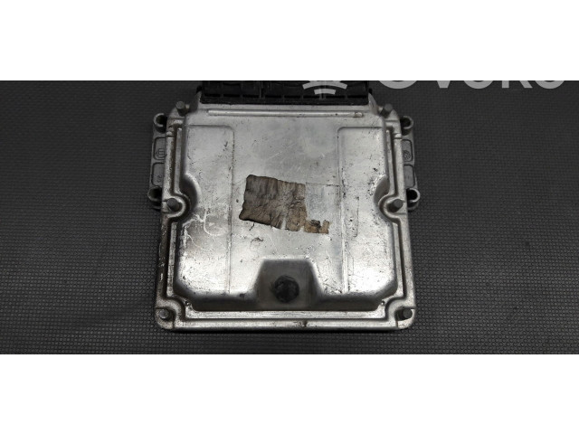 Модуль управления gateway 0281010483   Renault Scenic I