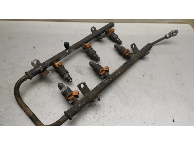 Vstřikovač 4612402   Chrysler Voyager  pro benzínový motor 3.3  