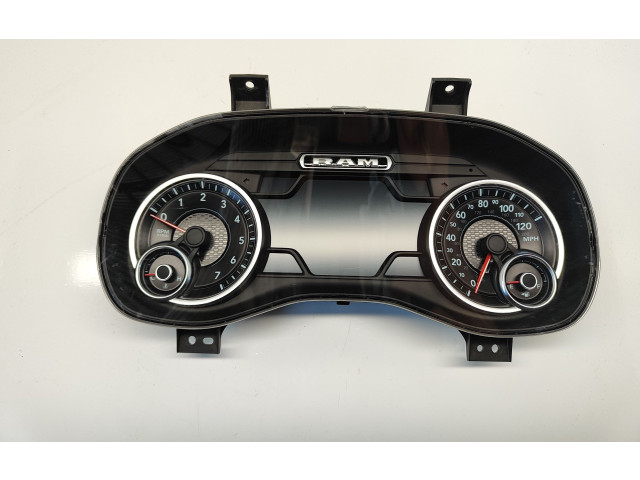 Панель приборов P68294051AG, 129848510   Dodge RAM 1500 DS       