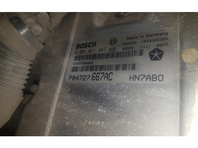 Блок управления двигателем ECU 0281011447   Chrysler Voyager       