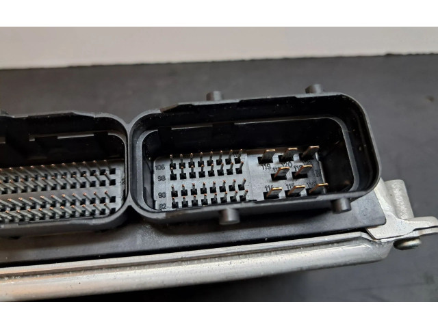Блок управления двигателя 3910127715, 0281011807   Hyundai Getz
