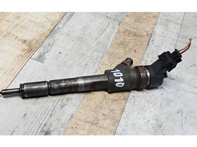 Vstřikovač 0445110227   Toyota Auris 150     