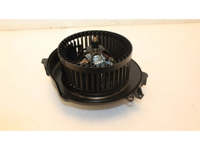 Вентилятор печки    5Q0907521C, 3Q2819021   Volkswagen Cross Touran II