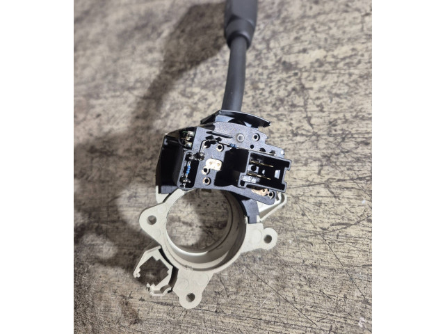 Ручка стеклоочистителей 2035450010, HLS203001   Mercedes-Benz CLK A208 C208