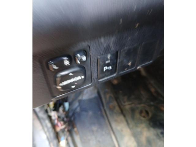 Zpětné zrcátko  Toyota RAV 4 (XA30) 2016  8791042C00  