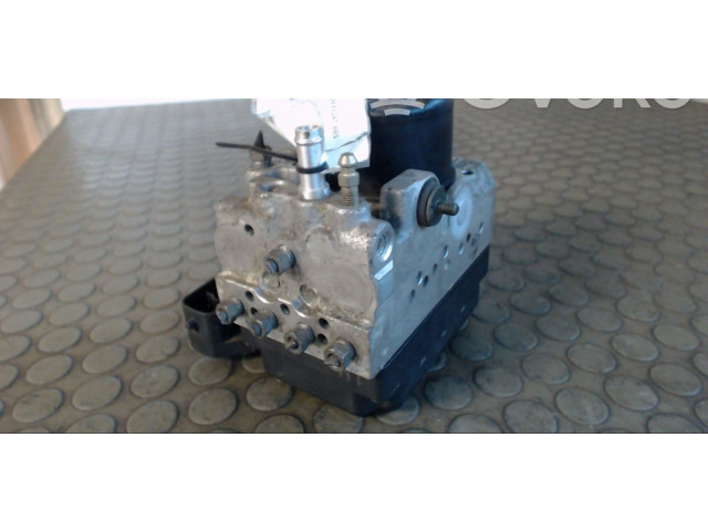 Jednotka ABS 4454053020   Lexus IS 200-300 2002