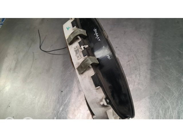 Панель приборов 04685268Z, 81692A   Chrysler 300M       