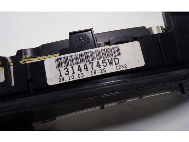 Панель приборов 13144745WD   Opel Signum       