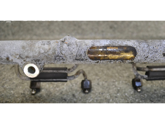 Vstřikovací lišta 0445216002   BMW 5 E39  pro naftový motor 3.0  