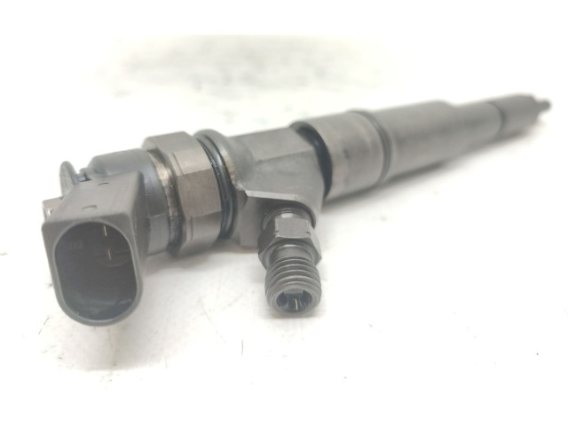 Vstřikovač 13537794435   BMW 1 E81 E87    204D4 