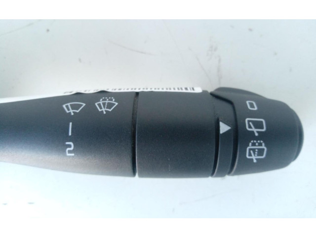 Переключатель дворников 8200792587   Renault Sandero I