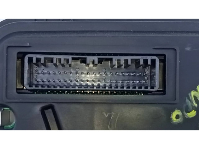 Přístrojová deska  SsangYong Korando 2022 8021037261, E3-A3-18-2  