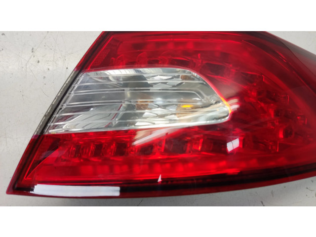 Задний фонарь правый сзади 924022T0    KIA Optima   2010-2015 года