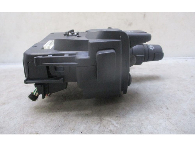 Ручка стеклоочистителей 8201590631, 8201590631   Renault Kangoo II