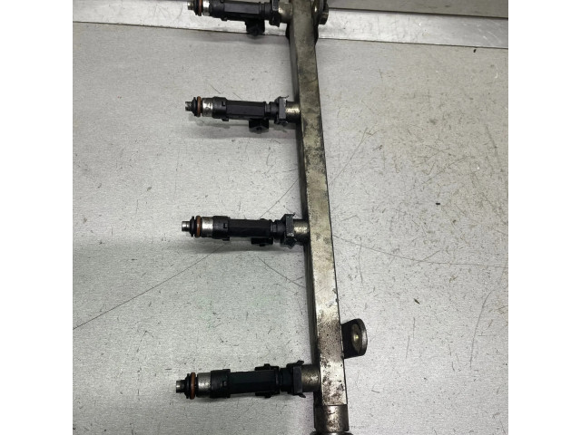 Комплект форсунок 0280158099, 90696090    Chevrolet Captiva для бензинового двигателя  2.4