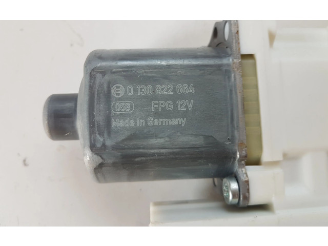 Передний двигатель механизма для подъема окон 0130822664, C37723104   Fiat 500X