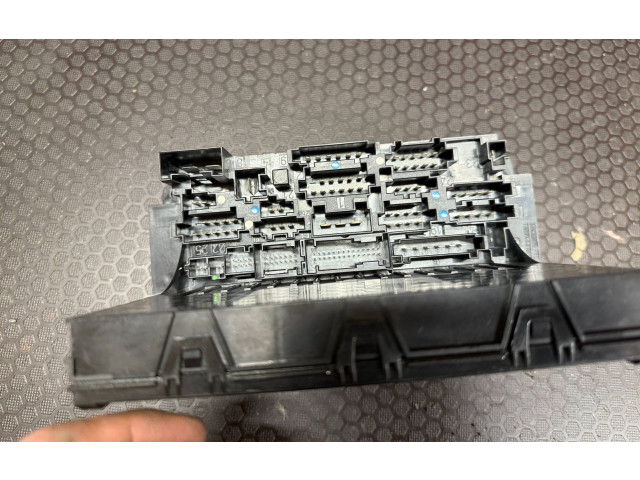  Pojistková skříňka 2095451101, 74450400   Mercedes-Benz C W203 2003