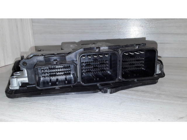 Блок управления двигателя 0281019819, 9805947680   Citroen C3 Picasso