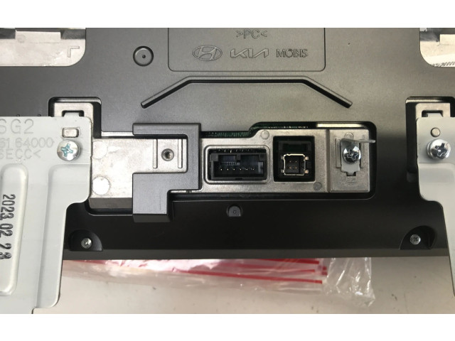 Дисплей    96130AT010, MN0N300245   KIA Niro