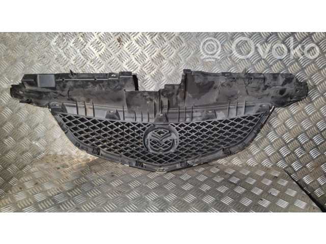 Передняя решётка Mazda MPV II LW 1999-2007 года LD4750712      