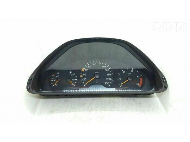 Přístrojová deska  Mercedes-Benz E W210 1995 2105406547  