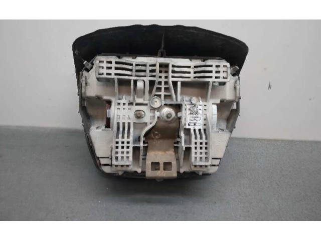 Подушка безопасности водителя 985700006R   Renault Fluence