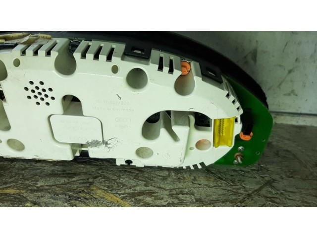 Панель приборов 8D0919034F, 88311225   Audi A4 S4 B5 8D       