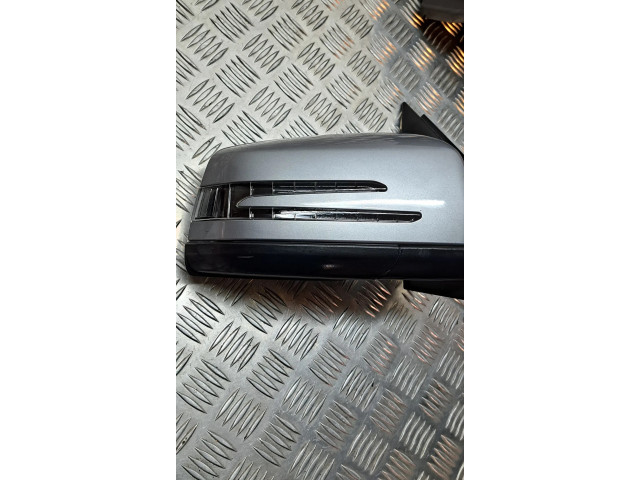 Zpětné zrcátko pravé Mercedes-Benz GLK (X204) 2012  2048101216  
