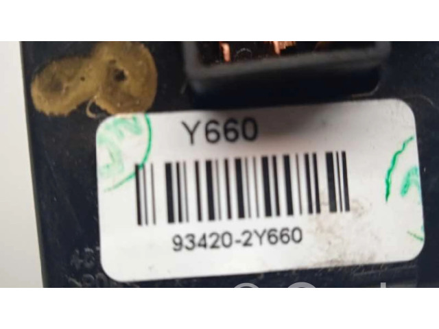 Ручка стеклоочистителей 934202Y660   Hyundai ix20
