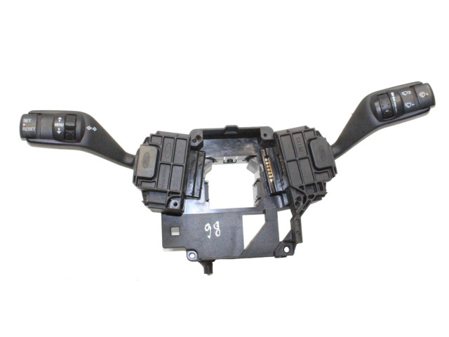 Подрулевой переключатель 17D940   Ford Kuga I