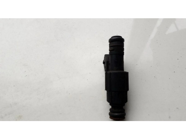 Vstřikovač 0280155884, 927  962   Rover 25  pro benzínový motor 1.4  