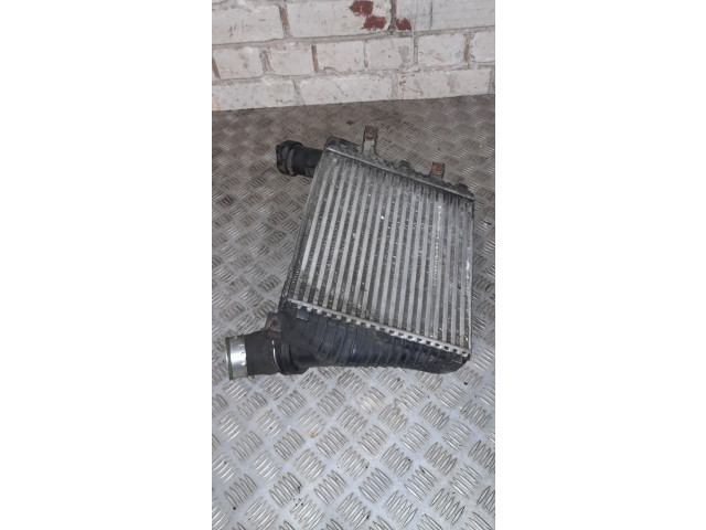 Интеркулер  7L0145803A   Volkswagen Touareg I 2.5