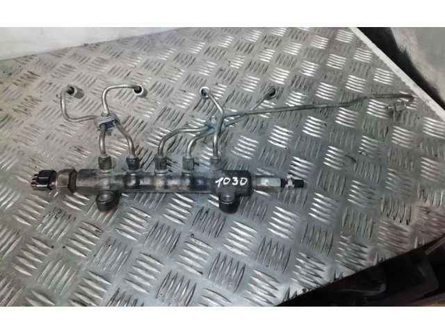 Vstřikovací lišta 6121   Toyota Corolla Verso AR10     