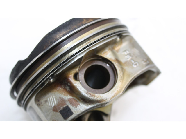  Поршень N20 B20 A N20B20A  BMW Z4 E89  