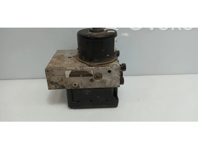Jednotka ABS 9472102   Volvo V70 