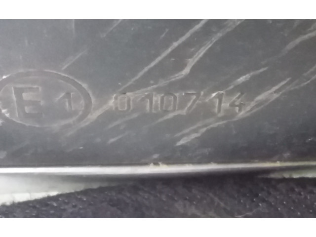 Zpětné zrcátko  Volkswagen Touareg I 2004  010714  