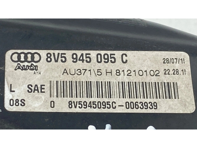 Задний фонарь левый сзади 8V5945095C, AU3715    Audi A3 S3 8V   2013-2019 года