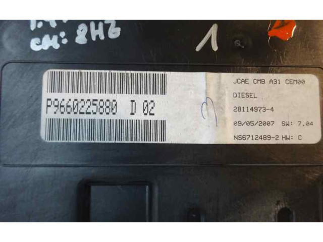 Přístrojová deska  Citroen C3 Pluriel 2007 9660225880  