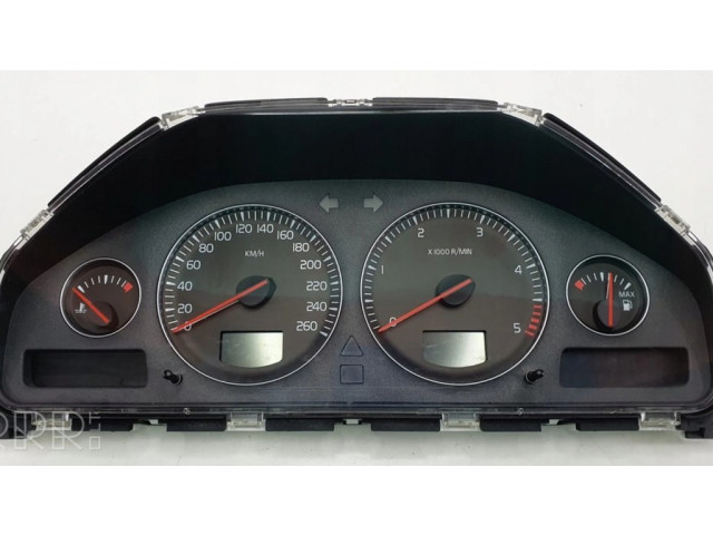Панель приборов 30746102   Volvo V70       
