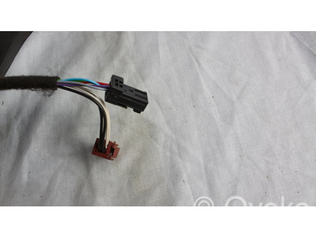 Zpětné zrcátko  Peugeot 208 2015  1611240880, E20211047  