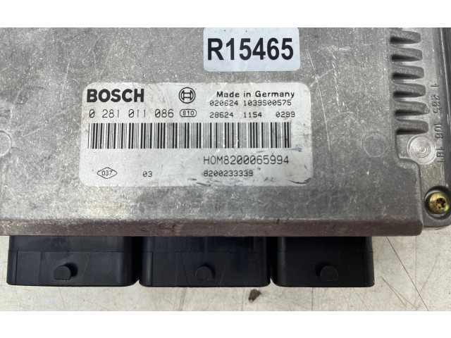 Řídící jednotka 30630417, 0281011086   Volvo S40, V40 1995
