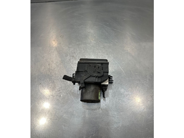 Jednotka ABS 0265950695   Hyundai i30 2010