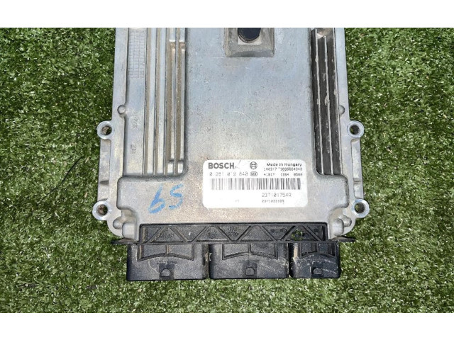 Блок управления двигателя 0281019840, 0281019840   Nissan Primastar