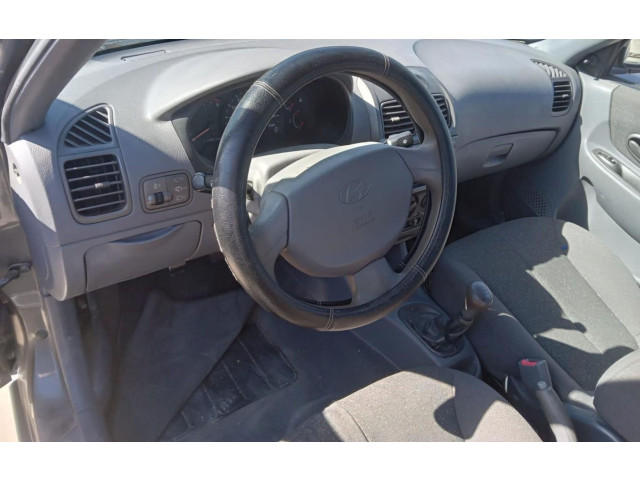 Přístrojová deska  Hyundai Accent    