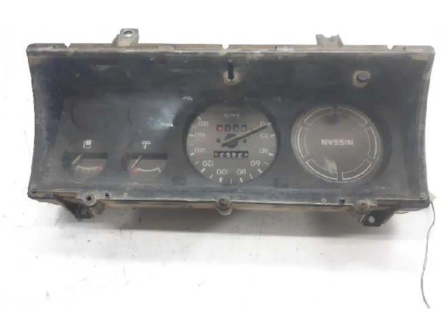 Přístrojová deska  Nissan Patrol 160  21110301  